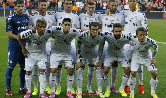 TK体育直播-德甲球队球场尺寸标准及其对比赛风格的影响