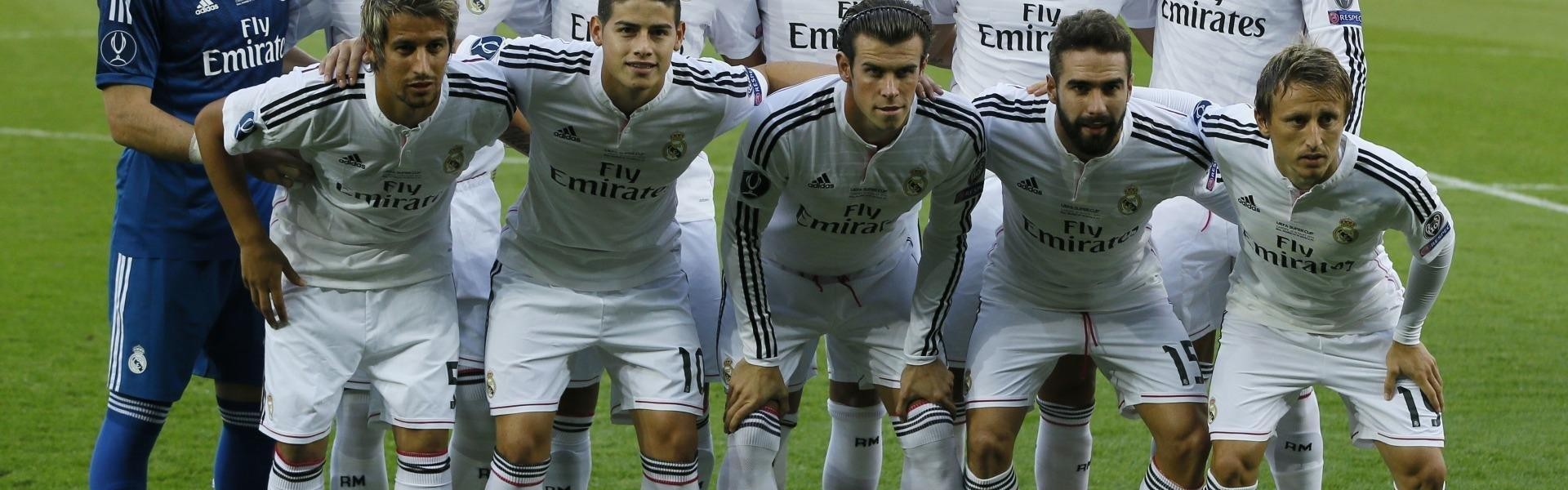 TK体育直播-德甲球队球场尺寸标准及其对比赛风格的影响